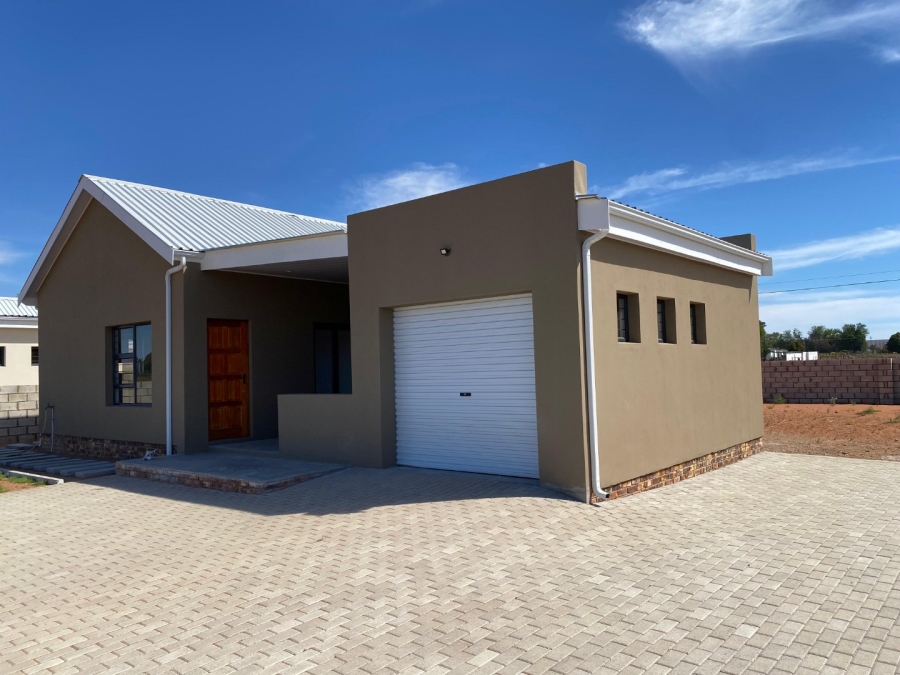 2 Bedroom Property for Sale in Vredendal Western Cape